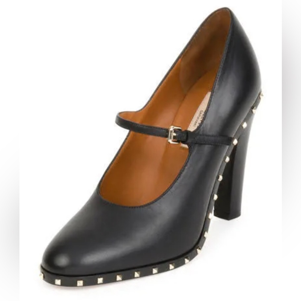 Authentic Valentino Garavani Rockstud Leather Mary Jane Pump In Black
